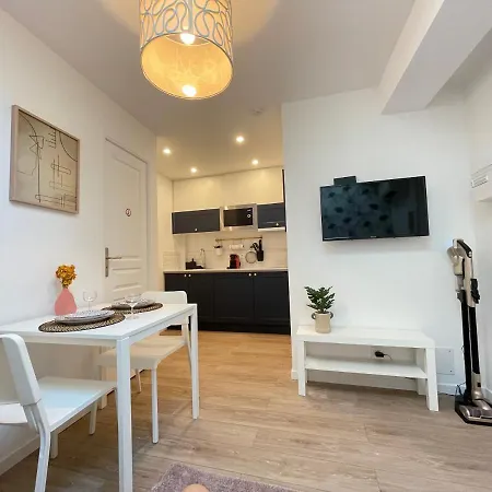 Renting - Fersen - 2 Vieil - Ac - Safranier - Big Terrace أنتيب