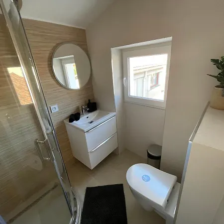 شقة Renting - Fersen - 2 Vieil - Ac - Safranier - Big Terrace *