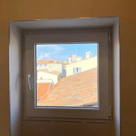 Renting - Fersen - 2 Vieil - Ac - Safranier - Big Terrace דירה *