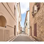 Renting - Fersen - 2 Vieil - Ac - Safranier - Big Terrace Daire Antibes