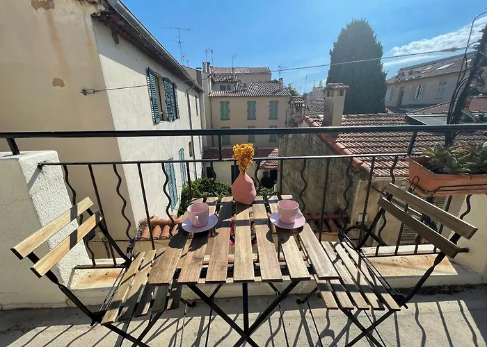 Renting - Fersen - 2 Vieil - Ac - Safranier - Big Terrace Apartamento Antibes