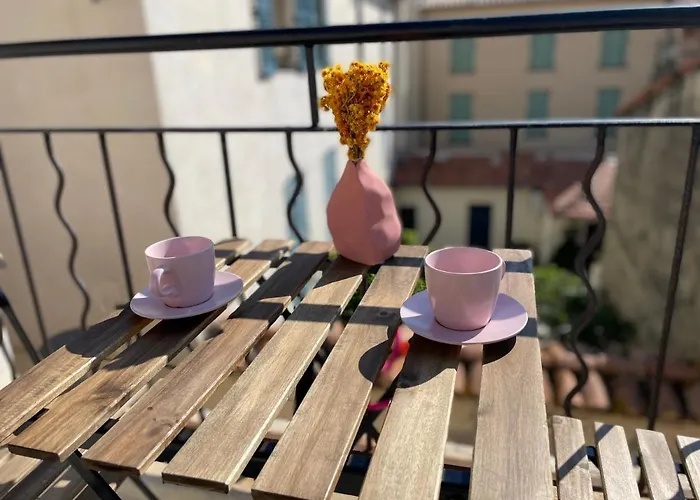 Renting - Fersen - 2 Vieil - Ac - Safranier - Big Terrace Apartamento